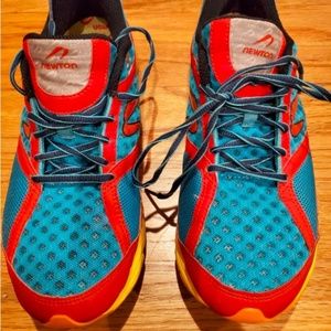 Newton Gravity Running Sneakers - almost new, SZ 9